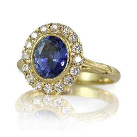 Ceylon-sapphire-diamond-engagement-ring-bentley-de-lisle