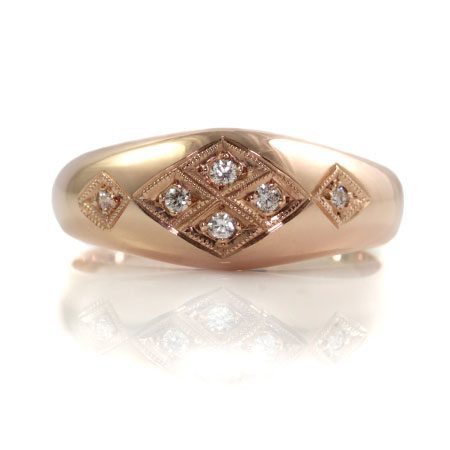 Vintage-rose-gold-diamond-ring-bentley-de-lisle.jpg
