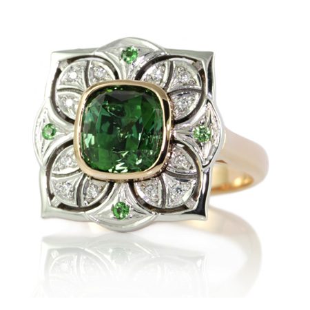 Green-tourmaline-art-deco-ring-bentley-de-lisle