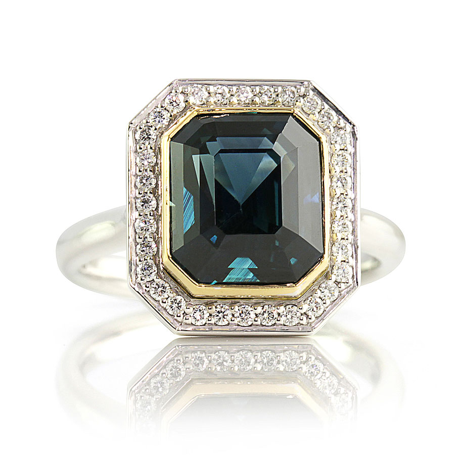 Emerald-cut-parti-sapphire-ring-bentley-de-lisle-paddington