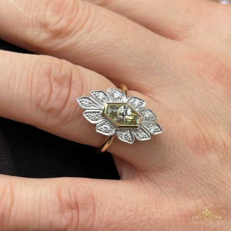Mint-sapphire-flower-art-deco-ring-bentley-de-lisle-hand