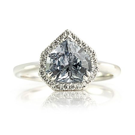 Aqua-blue-sapphire-diamond-ring-bentley-de-lisle-11070 (3)